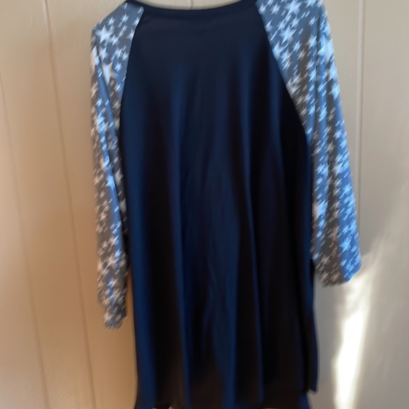 Torrid Raglan Top - Picture 6 of 6